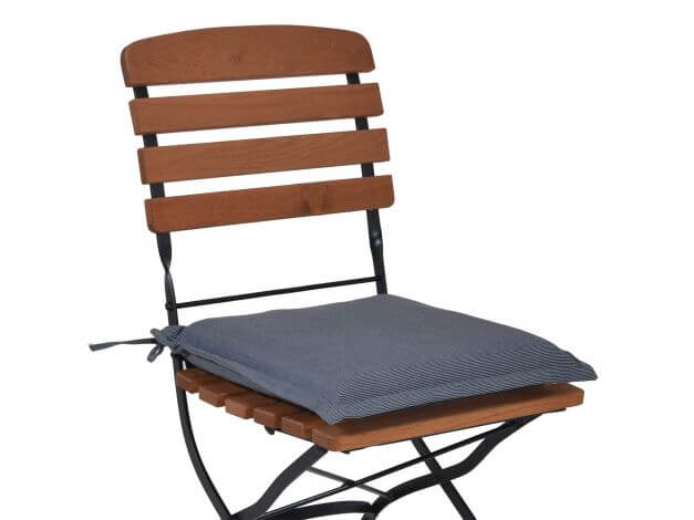 Vorschau: Beispiel Sitzkissen Malibu 42x42cm auf Klappstuhl